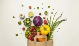 ¿Cuántas frutas y verduras hay que comer al día para vivir más?